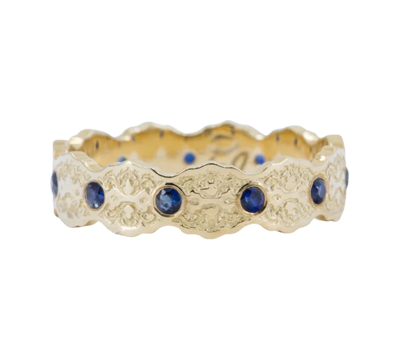 Aria Lace Wedding Ring with Blue Sapphires in 14k Yellow Gold - Size 4.75