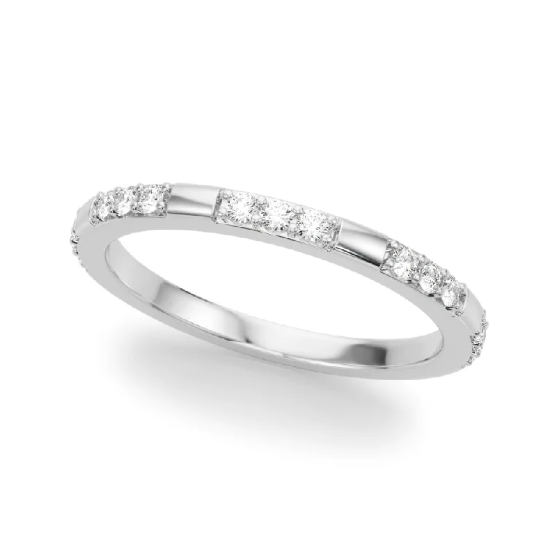 Gwen Women's Diamond Wedding Ring