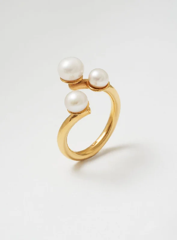 Twisted pearl 14K Gold Plated Ring w. Pearl