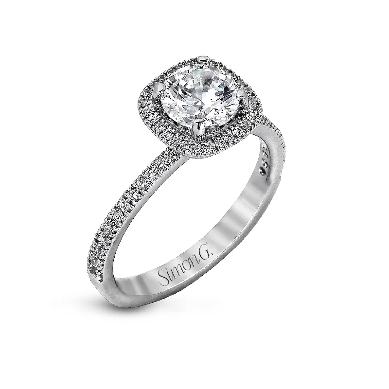 Cushion-Cut Halo Engagement Ring In 18k Gold With Diamonds