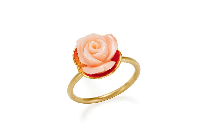 Evelyn 18K Gold Ring w. Coral