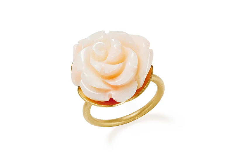 Maiden's Blush 18K Gold Ring w. Coral