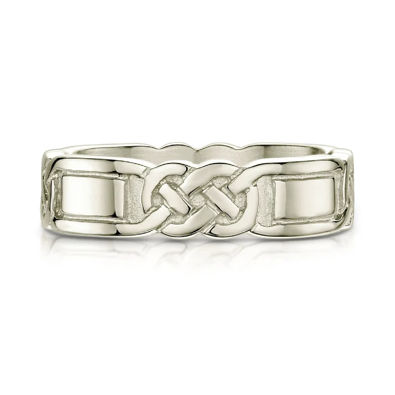 Lover’s Knot Dress Ring in 9ct White Gold