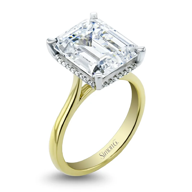 Emerald-cut Hidden Halo Engagement Ring in 18k Gold with Diamonds