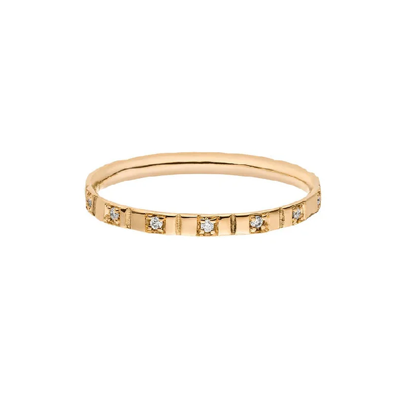 Lovelines Milestones Wedding 18K Gold Ring w. Diamonds