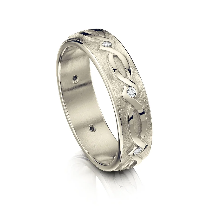 Sweetheart Diamond Ring in 18ct White Gold