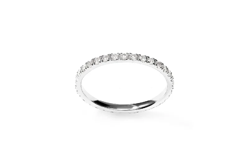 Amore The Eternity Classic 18K Whitegold Ring w. Diamonds