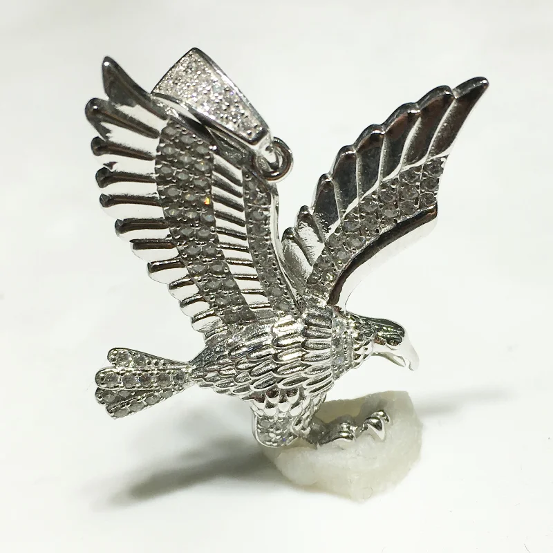 Eagle Pendant (Silver)