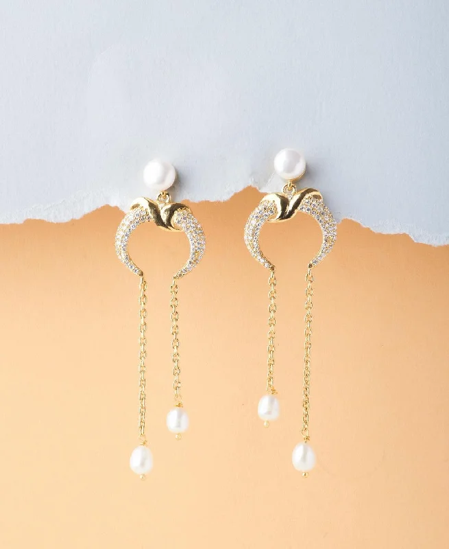 Delicate Stone Studded Pearl Earring