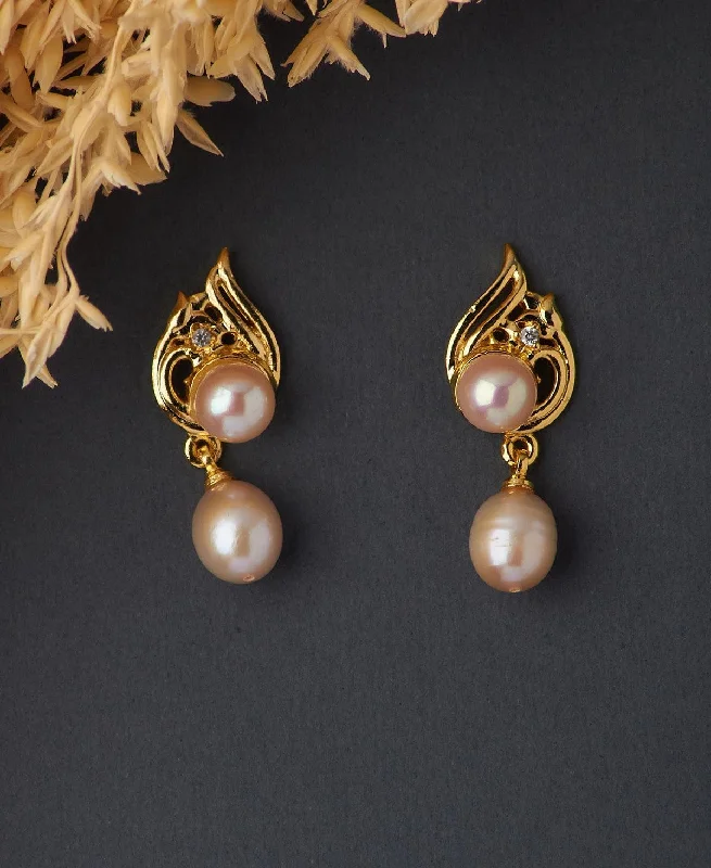 Elegant Hanging Drop Pearl Earring