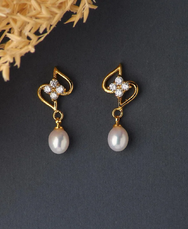 Elegant Real Pearl Hang Earring