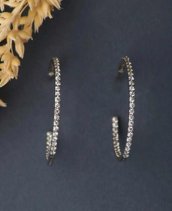 Fashionable Stone Studded Silver Earring