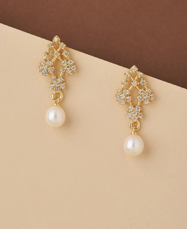 Floral Stone Studded Pearl Earring