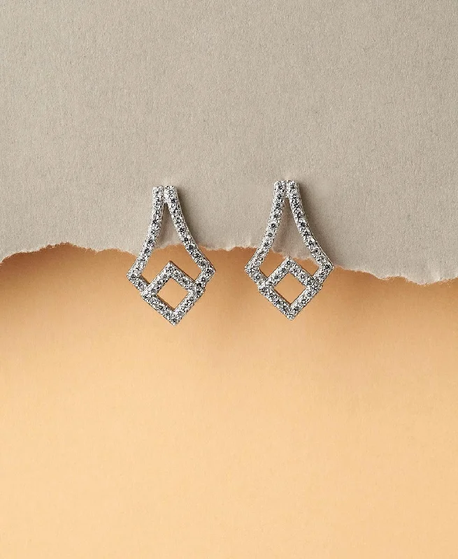 Graceful Silver Stud Earring