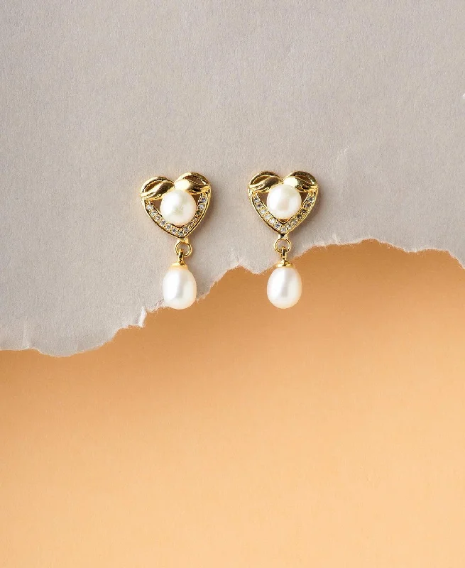 Heart Shaped Pearl Hanging Earring