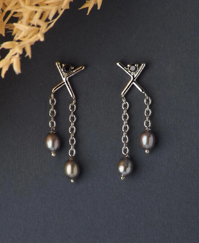 Pretty Black Hanging Earring