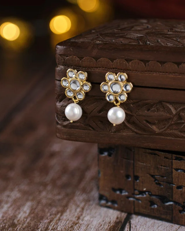 Pretty Flory Earrings